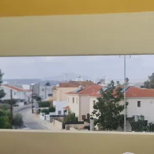 Appartement Top Floor 1 Bdrm Aprtrmnt, Dromolaxia
